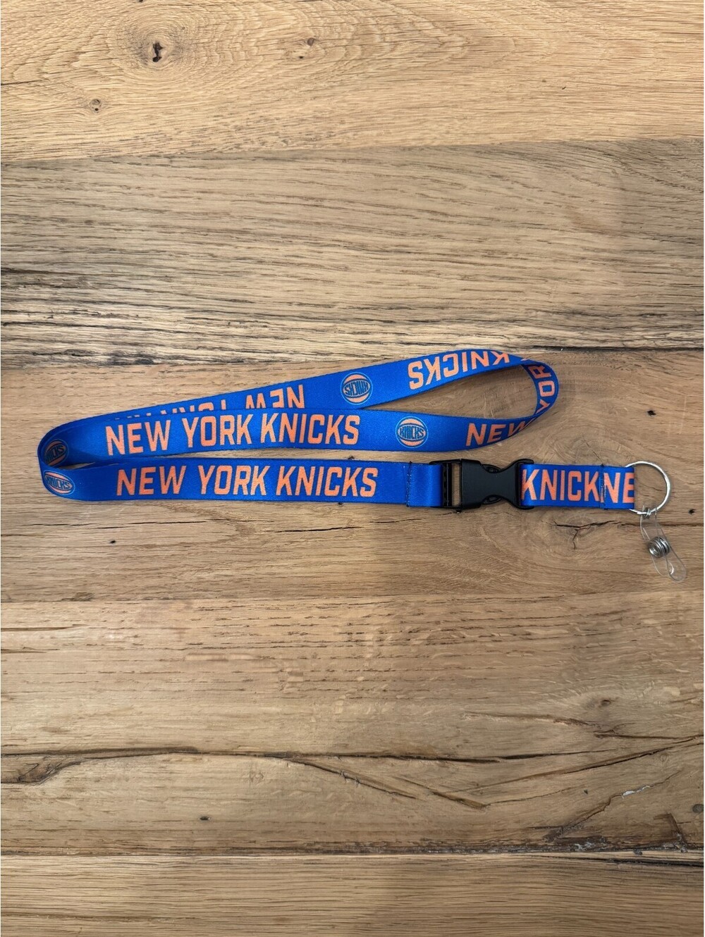 New York Knicks NBA Basketball Key Lanyard Stadium Giveaway Fan Pack NEW